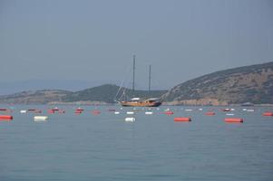 gumbet, kalkon, 2020 - strand- och strandpanorama i Bodrum foto