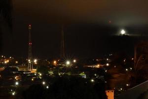 city cassilandia på natten foto