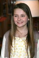 abigail breslin på ett utseende främja henne utrustning kittredge film amerikan flicka Lagra de lund handla Centrum los angeles, ca Maj 16, 2008 foto