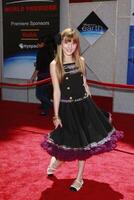 bella thorne på de avslöjande av hans ny whalescape på de jord värld premiär på de el capitan teater april 18, 2009 - hollywood, kalifornien 2009 foto