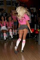 järnek madison på de bowling för bröst händelse på tur- strejk bowling lanes på hollywood högland, i los angeles, ca oktober 13, 2008 foto