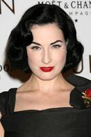 dita von tee murakami utställning på de geffen samtida på moca gala jag Ho Louis vuitton konstnärlig direktör, marc jacobs los angeles, ca oktober 28, 2007 foto