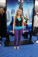 jennette Mccurdy anländer på de los angeles premiär av monster mot. utlänningar på gibson amfiteater i universell stad, ca på Mars 22, 2009 2009 foto