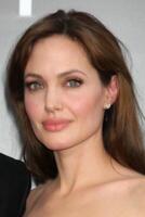 los angeles - juli 19 Angelina jolie anlända på de salt premiär på Graumans kinesisk teater på 19 juli, 2010 i los angeles, ca foto