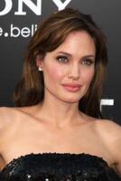 los angeles - juli 19 Angelina jolie anlända på de salt premiär på Graumans kinesisk teater på 19 juli, 2010 i los angeles, ca foto