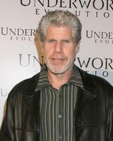 ron perlman undre världen Evolution värld premiär biograf kupol los angeles, ca januari 11, 2006 foto