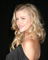 joanna krupa maxim varm 100 fest hollywood, ca Maj 12, 2005 foto