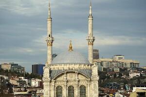 ortakoy moské se från istanbul bosphorus kryssning foto