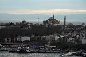 istanbul antenn stadsbild på solnedgång från galata torn suleymaniye moské foto