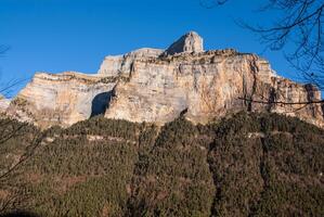 naturskön se av känd ordesa dal, np ordesa y Monte perdido, Spanien. foto