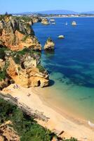 ponta de piedade i lagos, algarve kust i portugal foto