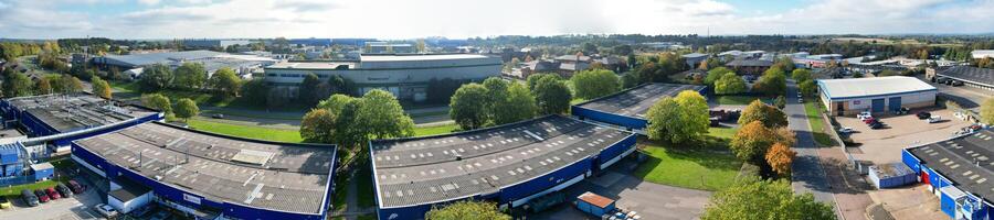 antenn ultra bred panorama- se av Northampton stad av England, Storbritannien, oktober 25:e, 2023 foto