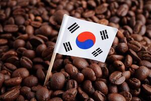 söder korea flagga på kaffe bönor, handla uppkopplad för exportera eller importera mat produkt. foto