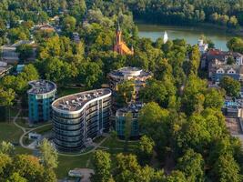 antenn panorama- se av lithuanian tillflykt druskininkai foto