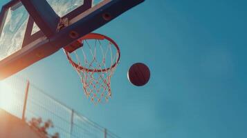 ai genererad basketboll flugor genom de luft mot de ring foto