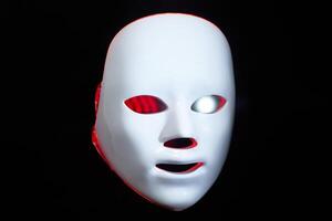 kosmetisk led mask. begrepp av ett android ansikte och en virtuell verklighet mask. foto