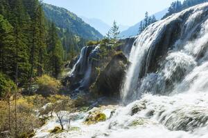 pärla stim vattenfall, jiuzhaigou nationell parkera, sichuan provins, Kina, unesco värld arv webbplats foto