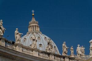basilica di san pietro, vatikanstaden, rom, italien foto