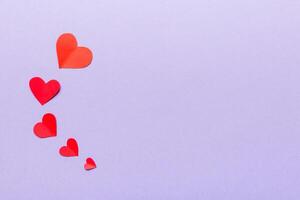valentine dag bakgrund med röd hjärtan, topp se med kopia Plats foto