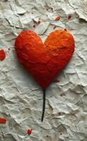ai genererad röd hjärta är tillverkad av papper på bakgrund av vit skrynkliga papper foto