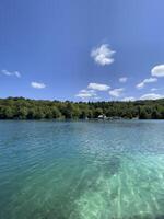 sjö i plitvice nationell parkera foto