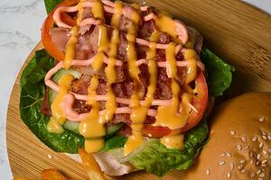 bacon och skinka smörgås foto