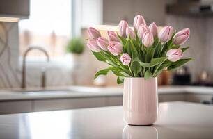 ai genererad Söt rosa tulpaner i en vas i mitten av en kök foto