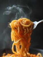 ai genererad de gaffel är intrasslad i kyckling spaghetti foto