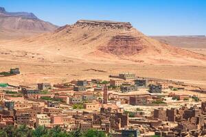 stad och oas av tinerhir, marocko foto