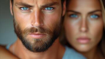 ai genererad närbild porträtt av en man och kvinna med slående blå ögon foto