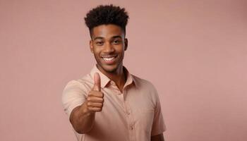 ai genererad en positiv ung man med en ljus leende och tummen upp gest bär en rosa skjorta, stående mot en korall bakgrund. foto