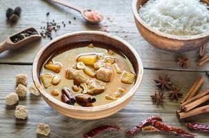 thailändsk massaman curry foto