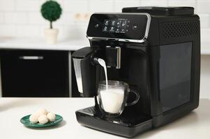 cappuccino och espresso kaffe maskin foto