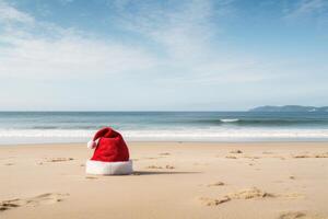 ai genererad färgrik santa strand hatt på sand. generera ai foto