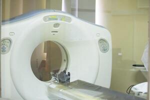 mri maskin för magnetisk resonans avbildning i sjukhus radiologi foto