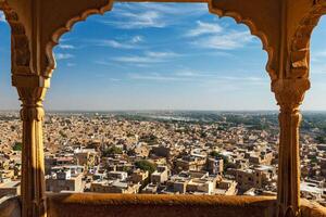 se av jaisalmer stad från jaisalmer fort, rajasthan, Indien foto