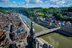 antenn se av dinant stad, belgien foto