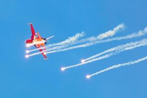 radom, Polen, 2023 - swiss luft tvinga f-5e tiger kämpe jet plan flygande. flyg och militär flygplan. patrouille suisse konstflygnings team. foto