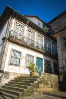 färgrik hus av porto ribeira, portugal foto