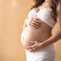 ai genererad gravid kvinna, studio Foto av en skön kvinna.