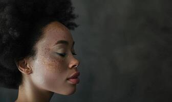 ai genererad porträtt av en skön afrikansk amerikan kvinna med stängd ögon foto