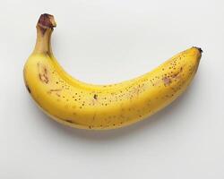 ai genererad färsk banan frukt isolerat på vit bakgrund. närbild skott. foto