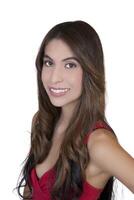 ung latinamerikan kvinna leende porträtt röd topp foto