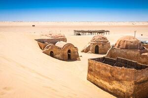 de hus från planet tatouine - stjärna krig filma set,nefta tunisien. foto