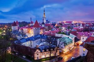 Tallinn medeltida gamla stad, Estland foto