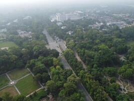 Drönare se av offentlig parkera på 2023-07-17 i lahore pakistan foto