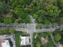 antenn se av jinah trädgård på 2023-07-17 i lahore pakistan. foto