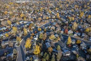 fort collins antenn se i falla landskap foto