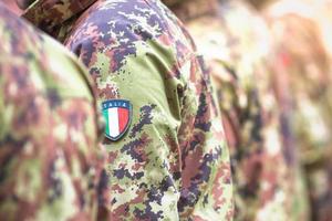 detalj av kamouflage av italienska soldater foto