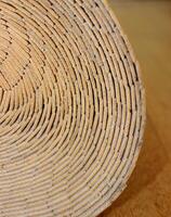 bambu beklädnad panel i en rulla detaljerad stock Foto